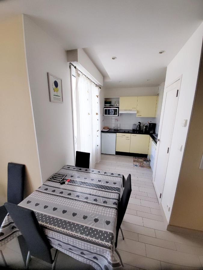 Nouveau monde La Rochelle  Extérieur photo